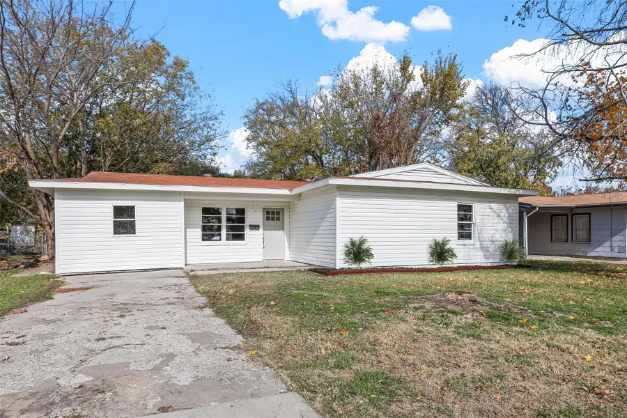 5832 Tracyne Drive, Westworth Village, TX 76114 - #3