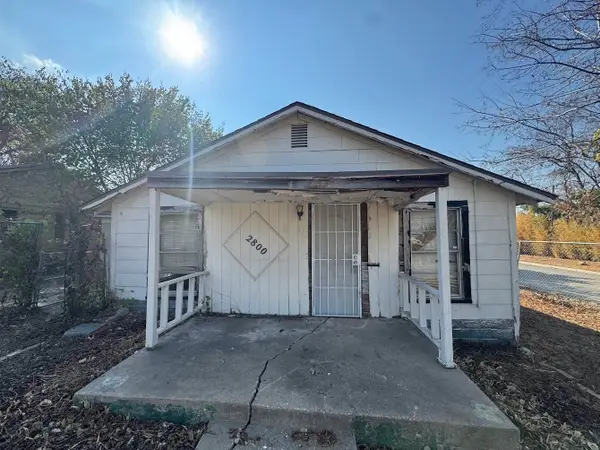 2800 S Jones Street, Fort Worth, TX 76104