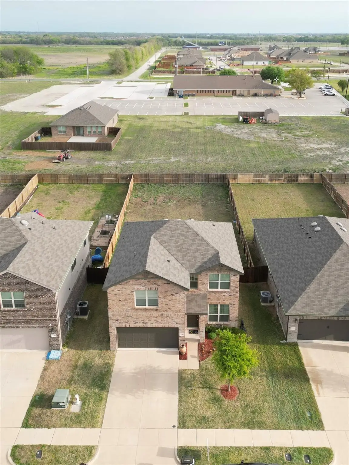 926 Hurstwood Drive, Van Alstyne, TX 75495 - #1