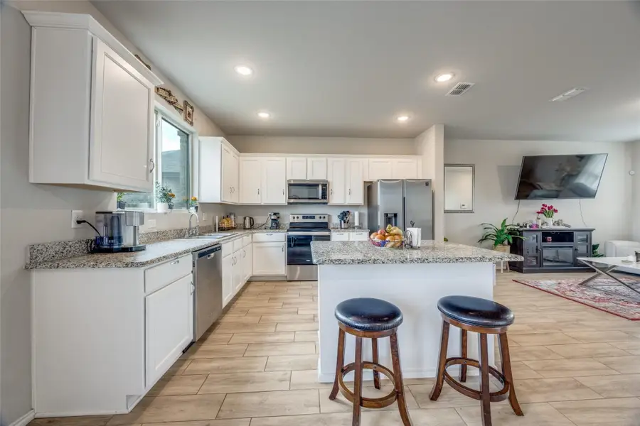 926 Hurstwood Drive, Van Alstyne, TX 75495 - #3