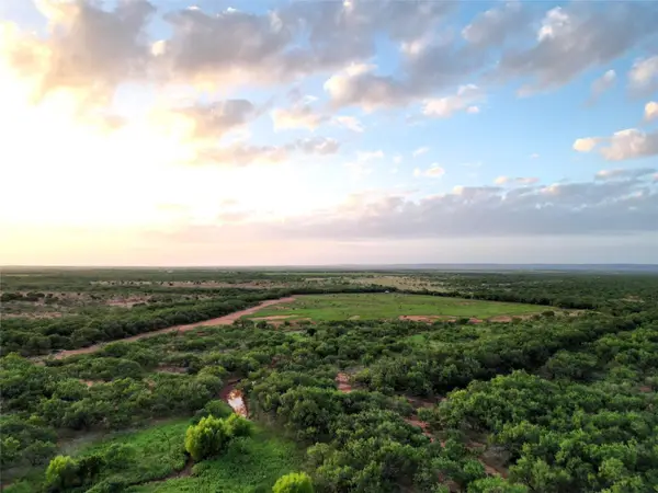 5725 Farm Market 604, Ovalo, TX 79567
