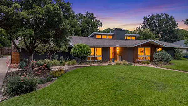 3923 Weeburn Drive, Dallas, TX 75229