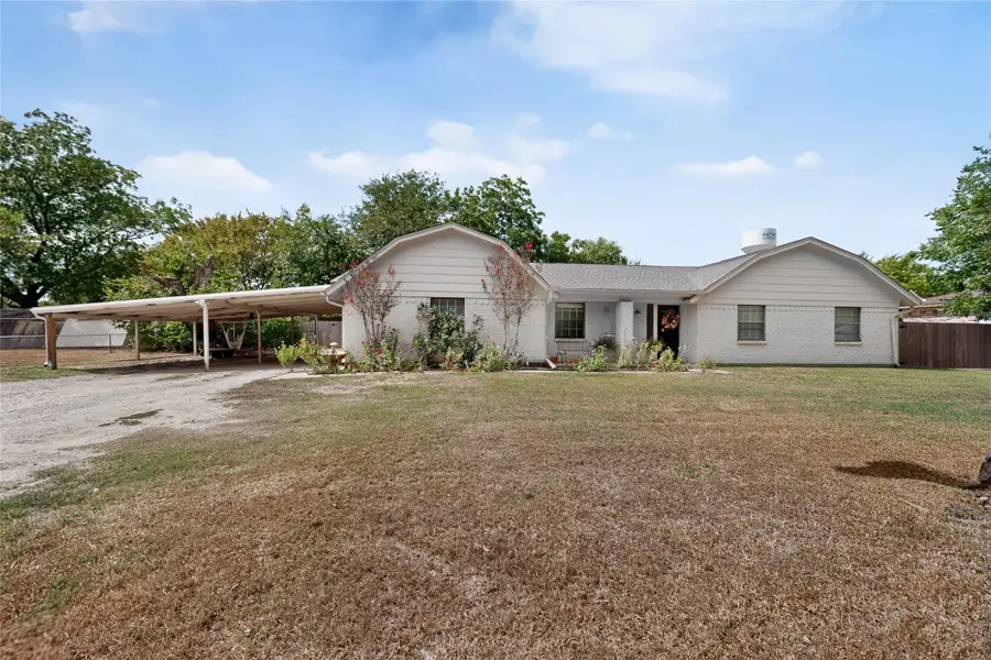 2060 Trailwood Drive W, Burleson, TX 76028 - #2