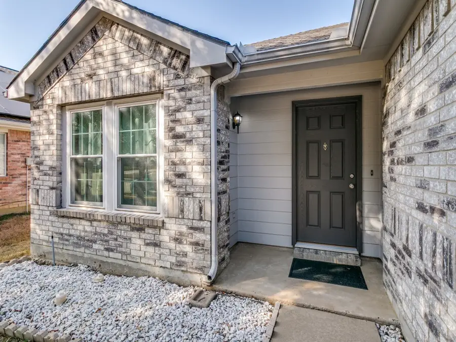 5714 Firethorn Drive, Dallas, TX 75249 - #3