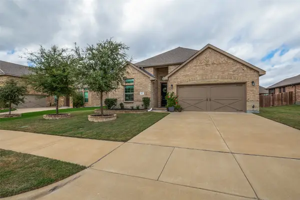 641 Grove Park Lane, Midlothian, TX 76065