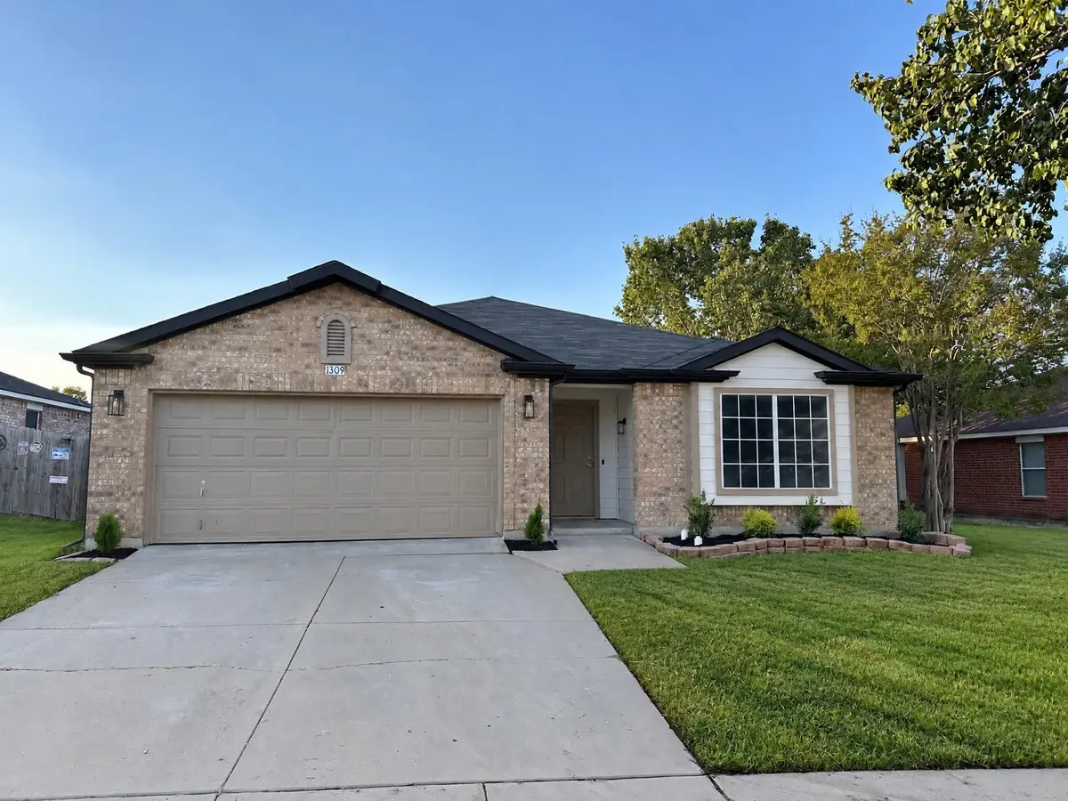 1309 Dundee Drive, Arlington, TX 76002 - #1