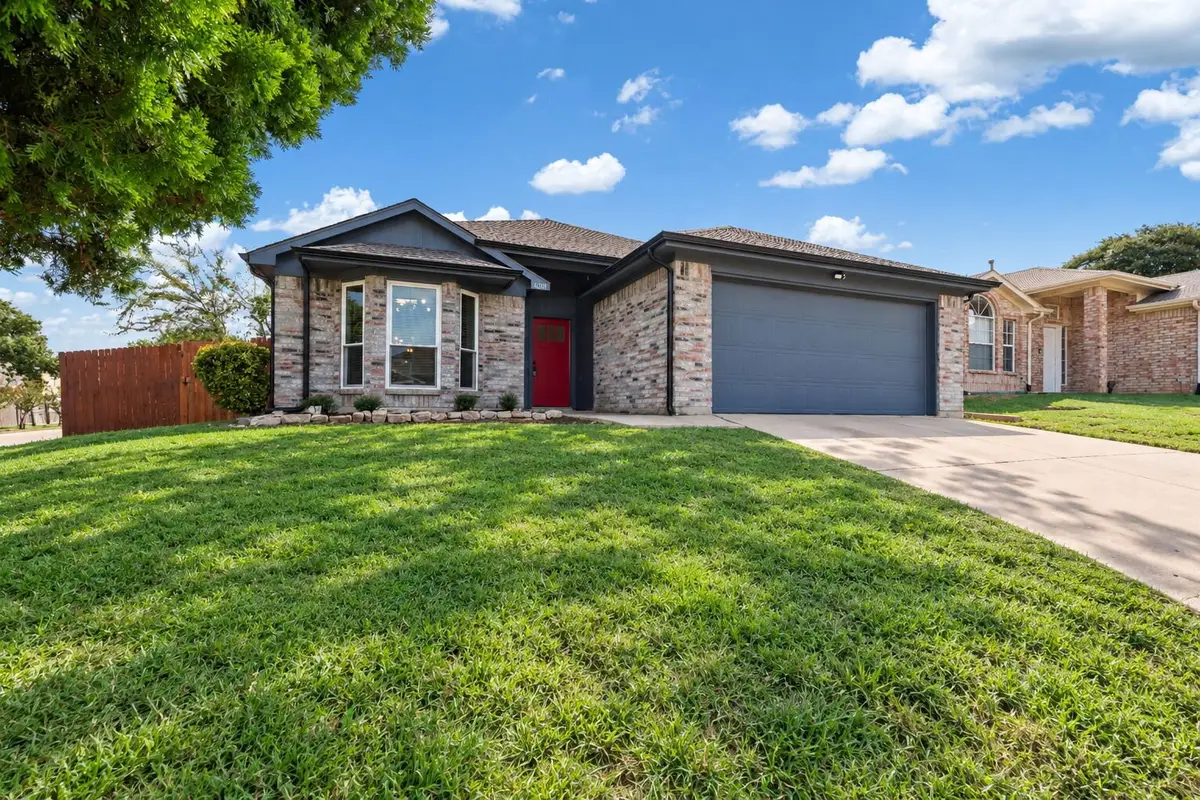 6001 Team Court, Arlington, TX 76018 - #1