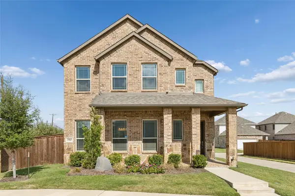 2703 Chambray Lane, Mansfield, TX 76063