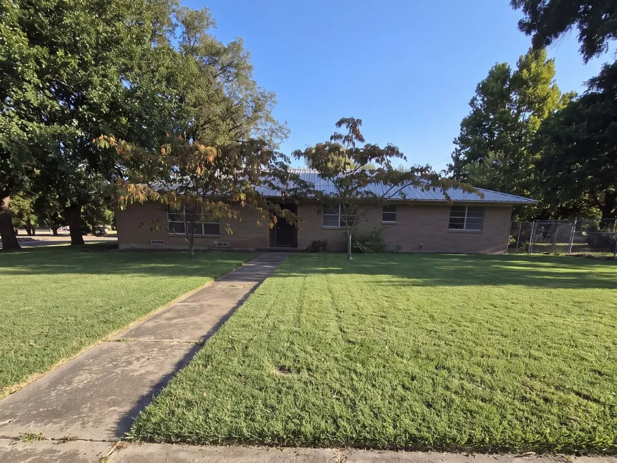 203 Hill Street, Farmersville, TX 75442 - #1