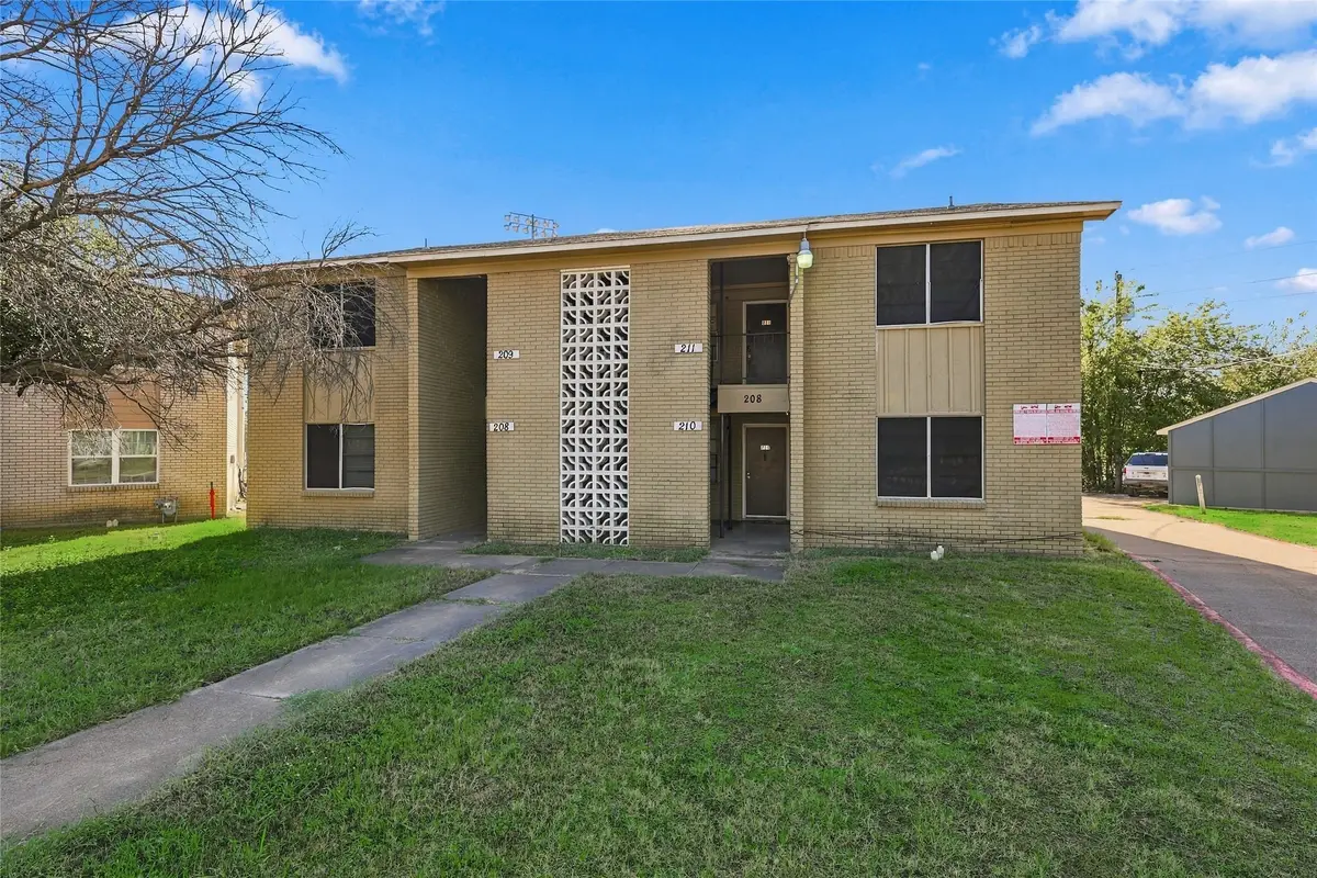 208 Alpine Court, Irving, TX 75060 - #1