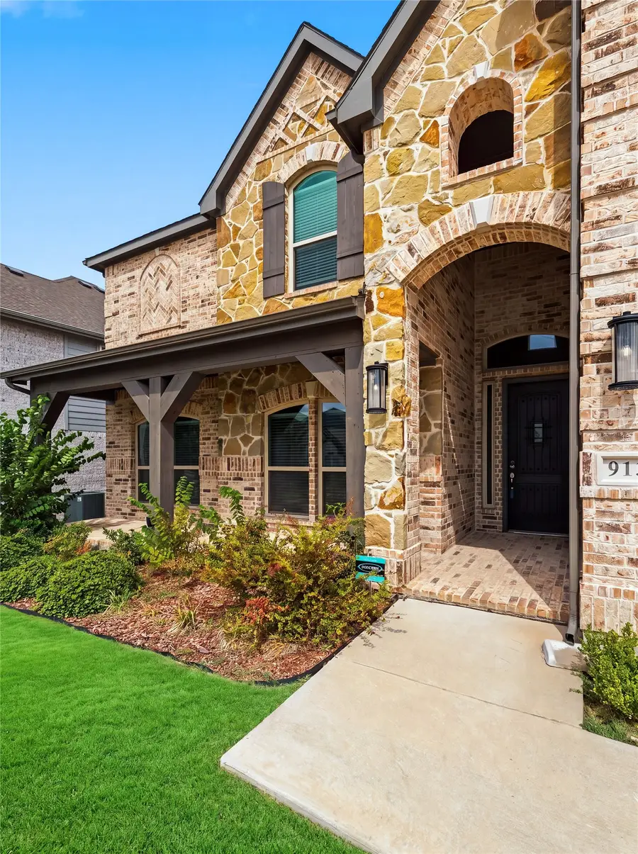 913 Peabody Drive, McKinney, TX 75071 - #2