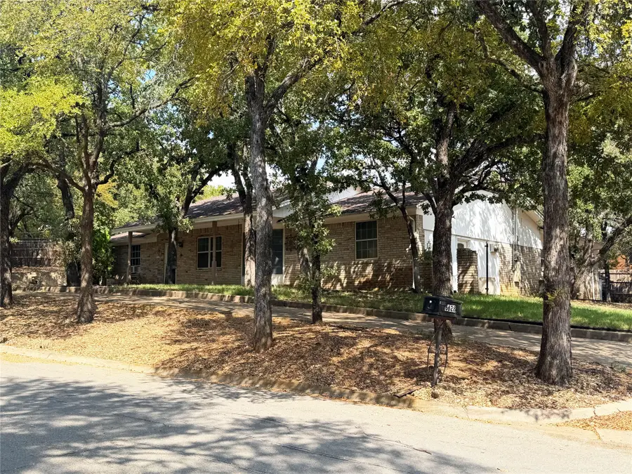 6628 Chilton Drive, North Richland Hills, TX 76182 - #3
