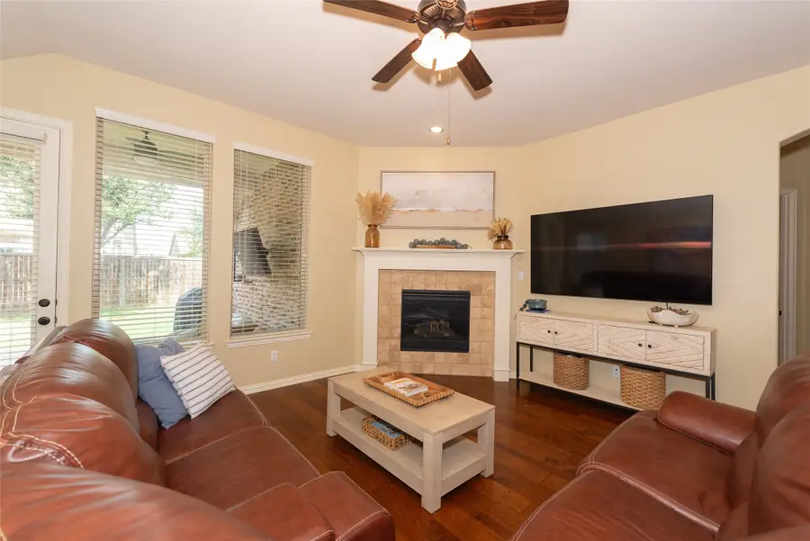 617 Rawlins Lane, Fort Worth, TX 76131 - #3
