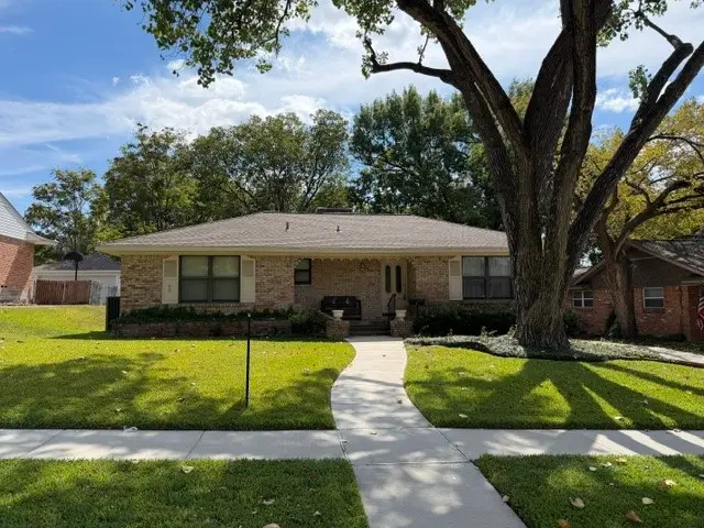 10106 Shadyview Drive, Dallas, TX 75238 - #1