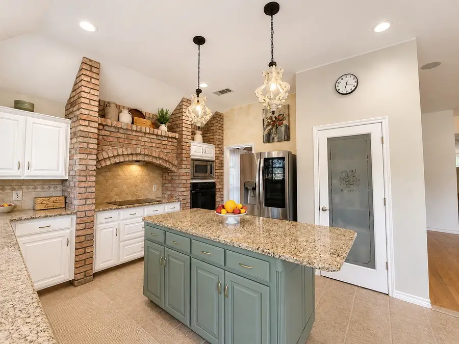 2207 Nugent Drive, Mansfield, TX 76063 - #2