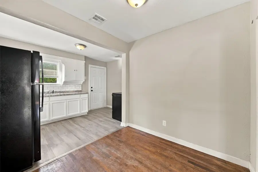1001 Preston Street, Waco, TX 76704 - #3