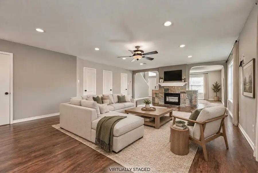 905 Elizabeth Drive, Lewisville, TX 75067 - #3