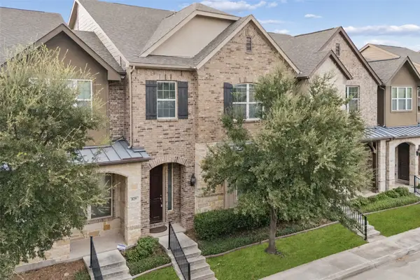 833 Rohan Drive, Richardson, TX 75081