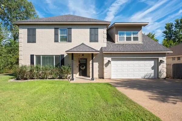 2307 Carisbrooke Loop, College Station, TX 77845