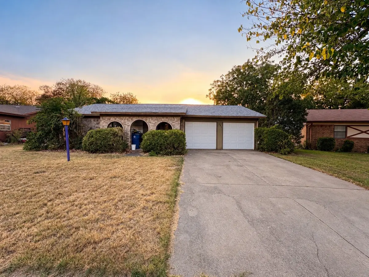 321 Quail Creek Drive, Crowley, TX 76036 - #1