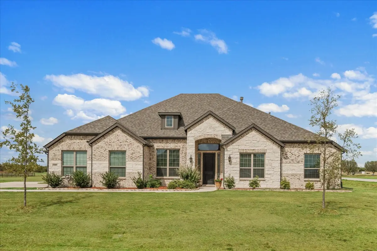 8200 Honeywell Avenue, Greenville, TX 75402 - #1