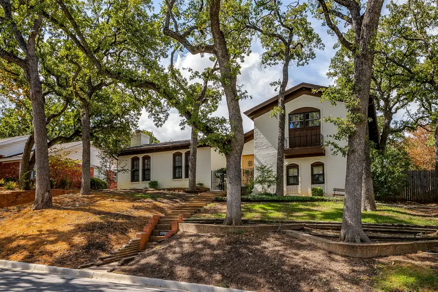 1500 Cienegas Circle, Fort Worth, TX 76112 - #2