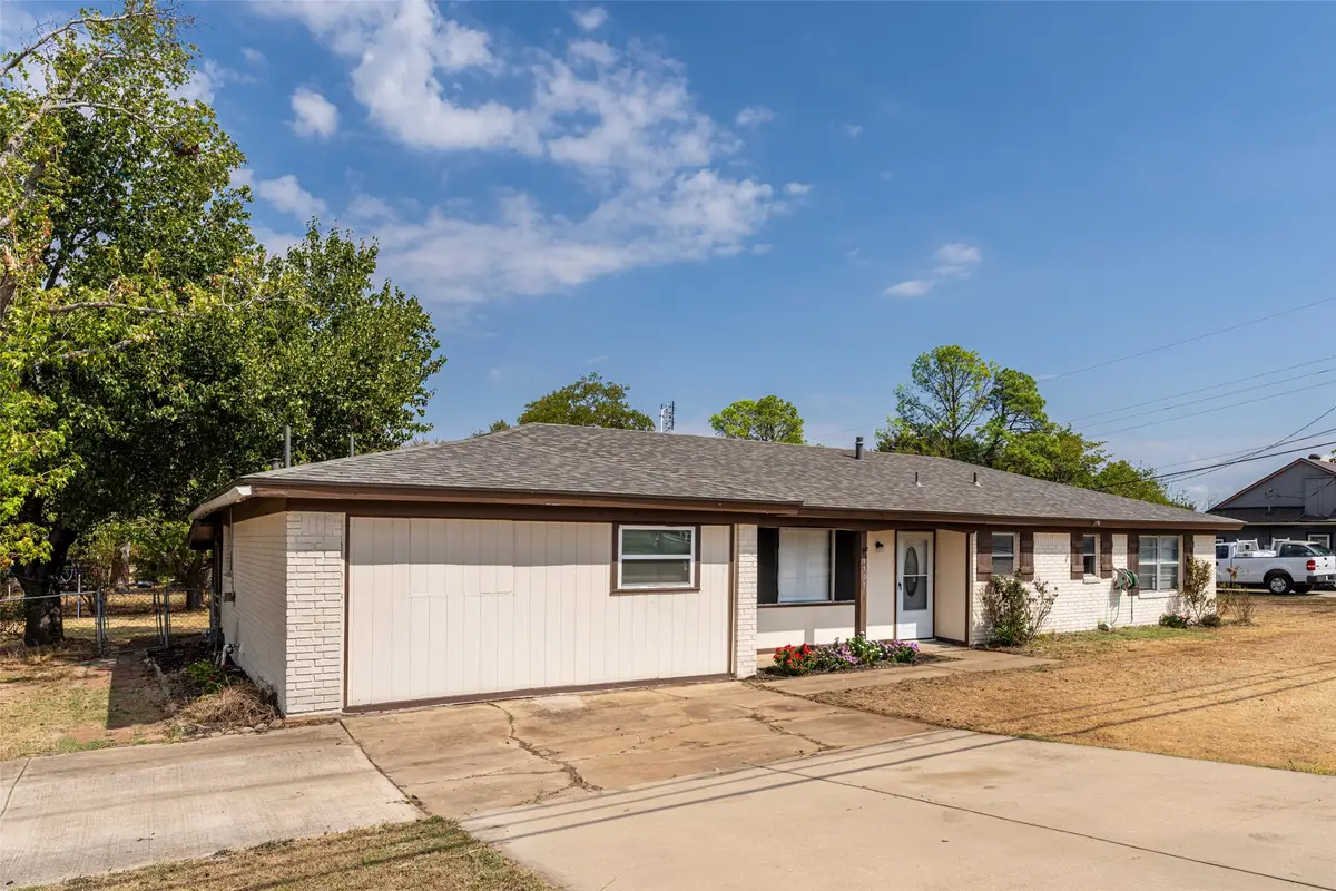 1101 Kennedale Sublett Road, Kennedale, TX 76060 - #1