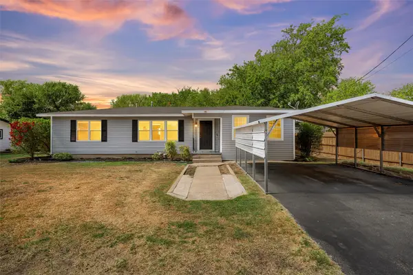 240 S Avenue A, Crawford, TX 76638
