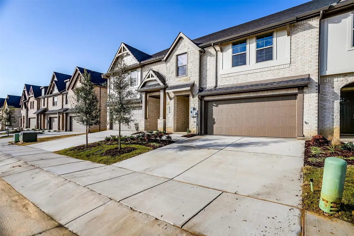 802 Homeplace Circle, Mansfield, TX 76063 - #1