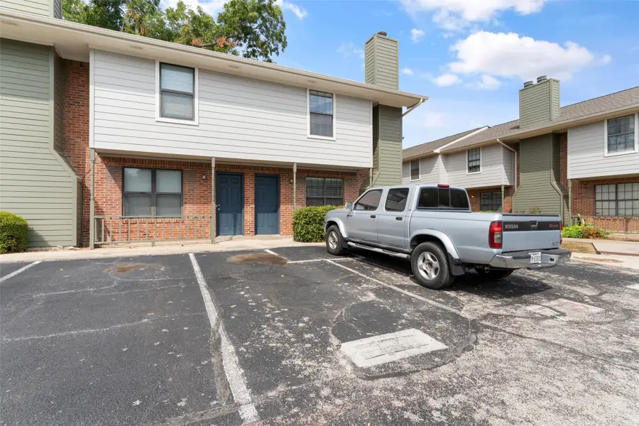 716 W Mulberry Street #1C, Denton, TX 76201 - #3