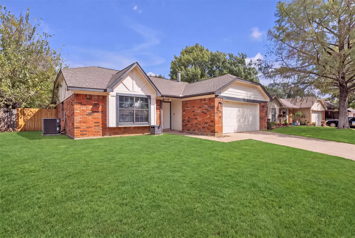 2916 Creekwood Lane, Fort Worth, TX 76123 - #1
