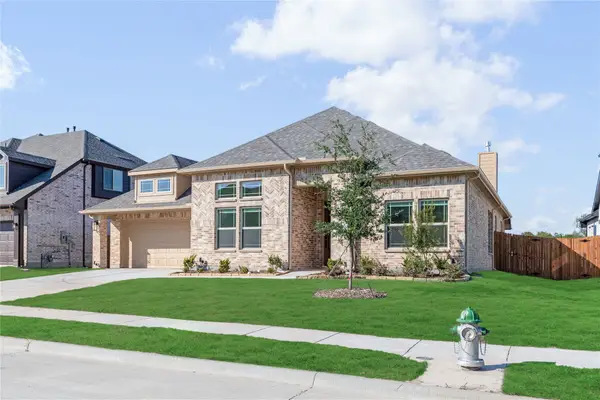 900 Twin Pine Court, Anna, TX 75409