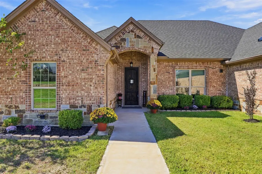 139 Stanford Lane, Springtown, TX 76082 - #2