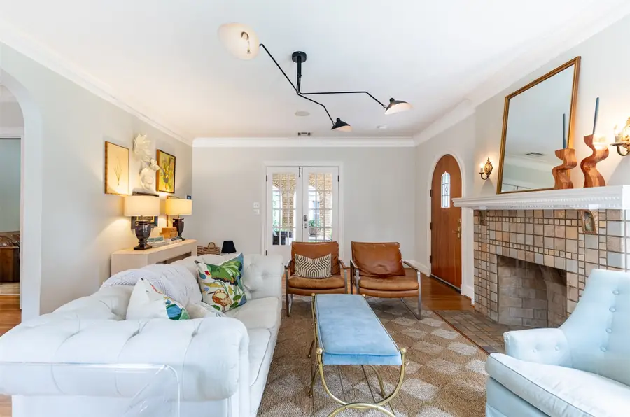 5435 Mercedes Avenue, Dallas, TX 75206 - #3