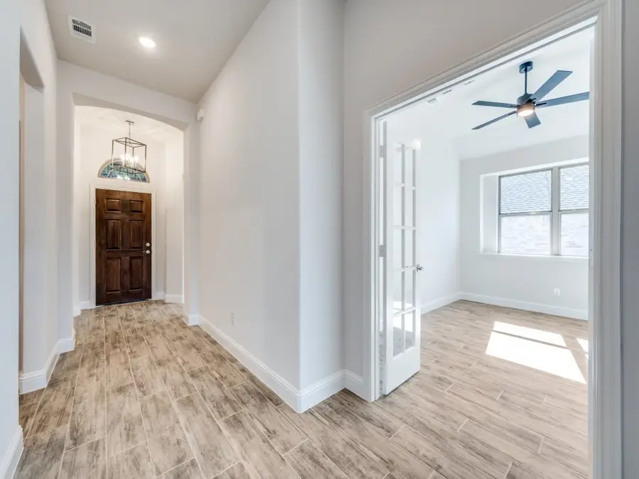 7013 Lilly Lane, Sanger, TX 76266 - #2