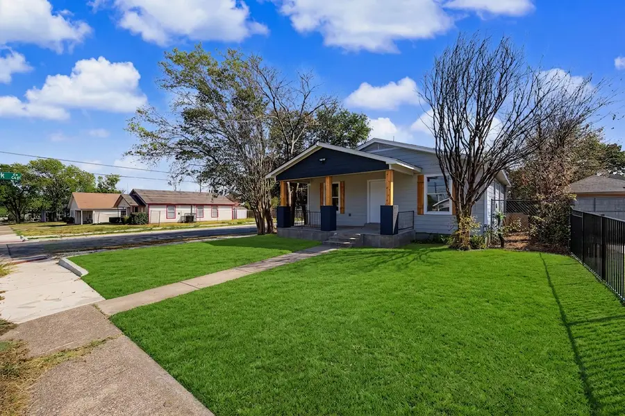 940 E Tucker Street, Fort Worth, TX 76104 - #3