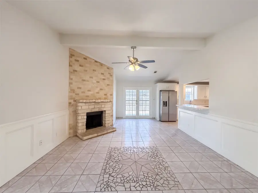 404 Vincent Street, Cedar Hill, TX 75104 - #3