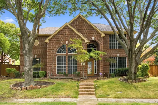 816 Rolling Meadows Court, Allen, TX 75013