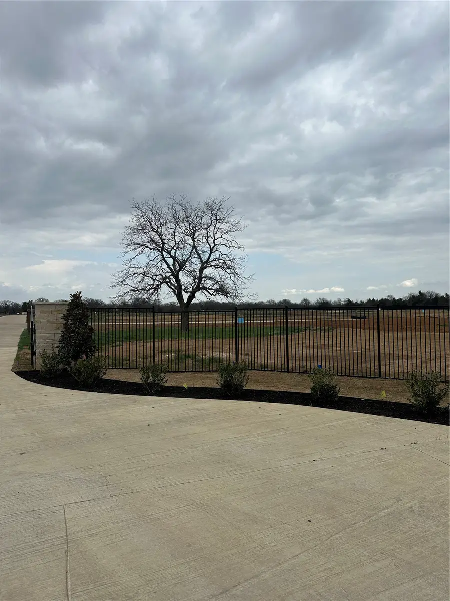 8140 Fields Road, Lewisville Flower Mound, TX 76226 - #3