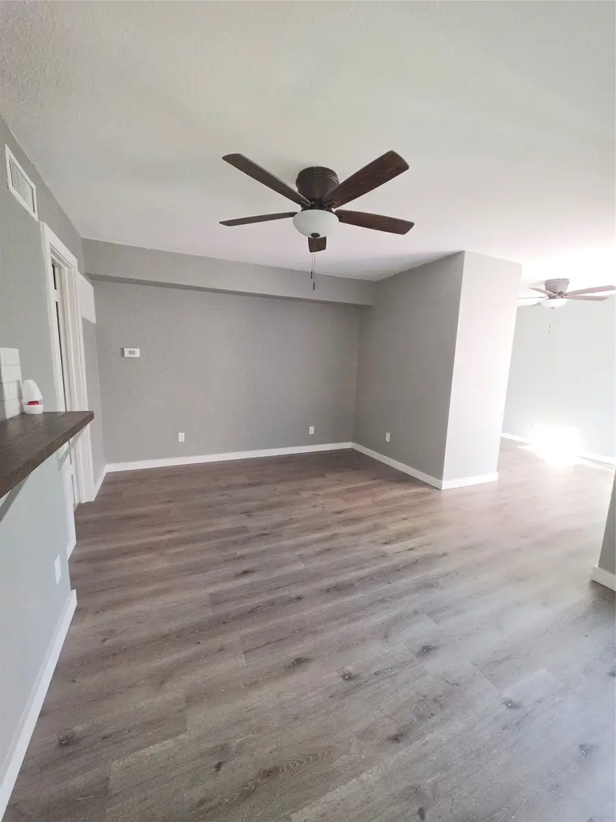 9801 Walnut Street #307, Dallas, TX 75243 - #3