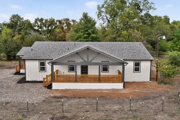 573 County Road 1116, Sulphur Springs, TX 75433