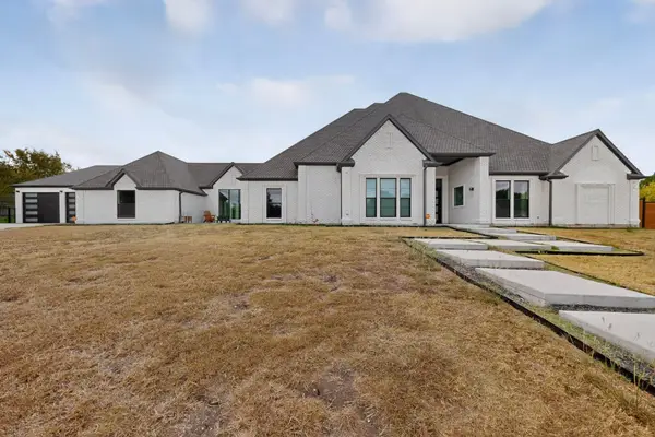 209 Carriage Hill Lane, Heath, TX 75032