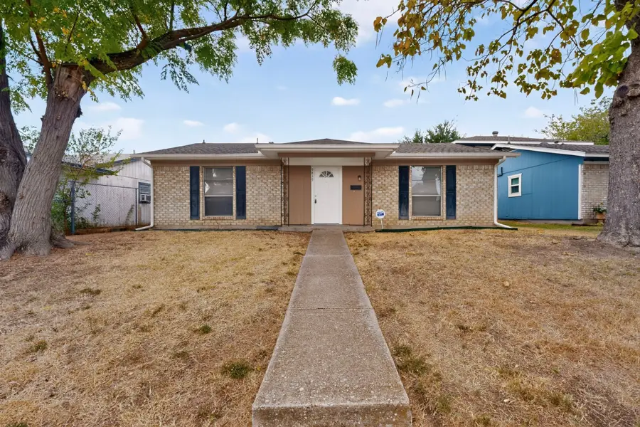 9839 Glengreen Drive, Dallas, TX 75217 - #2