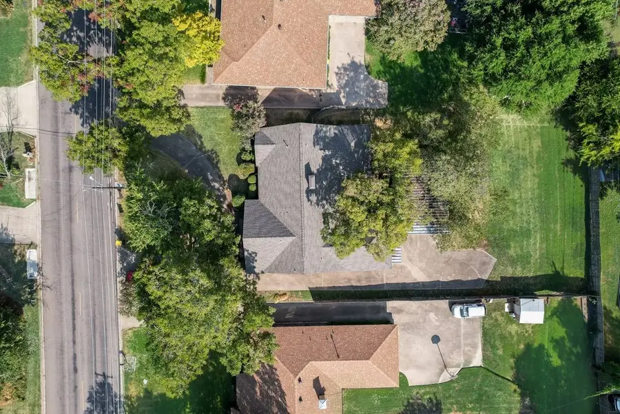 714 W Lamberth Road, Sherman, TX 75092 - #3