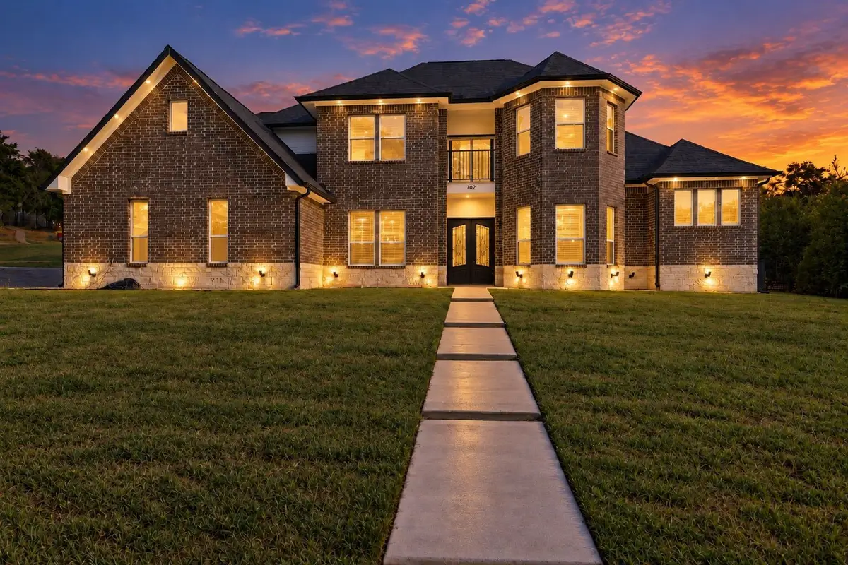 702 Linkcrest Drive, Duncanville, TX 75137 - #1