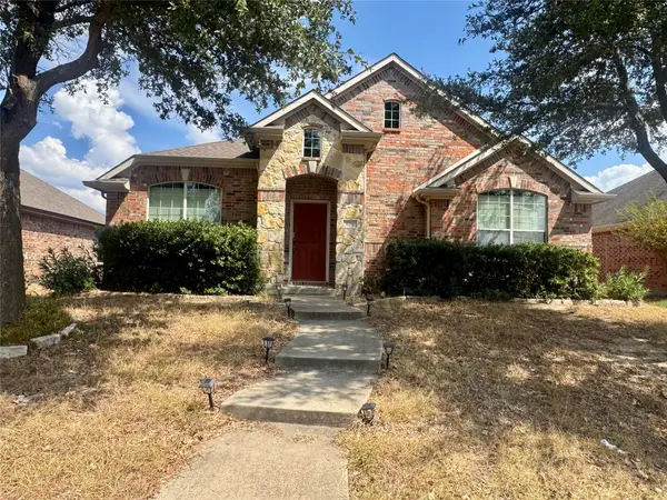 630 Mary Wilson Drive, Lancaster, TX 75146