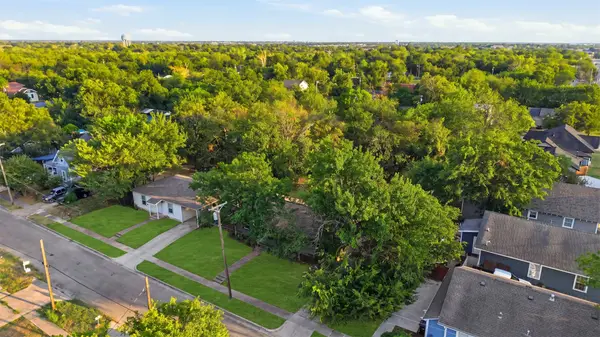 4302 Roberts Street, Greenville, TX 75401