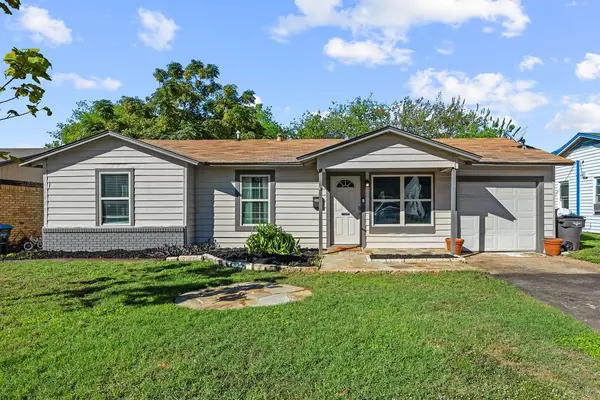 4808 S Hughes Avenue, Fort Worth, TX 76119