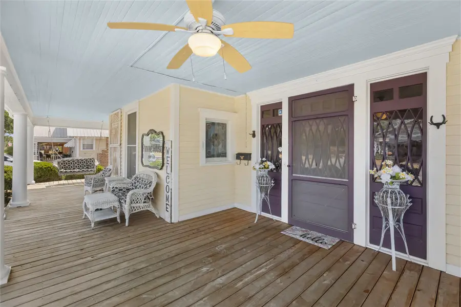 905 8th Street N, Honey Grove, TX 75446 - #2