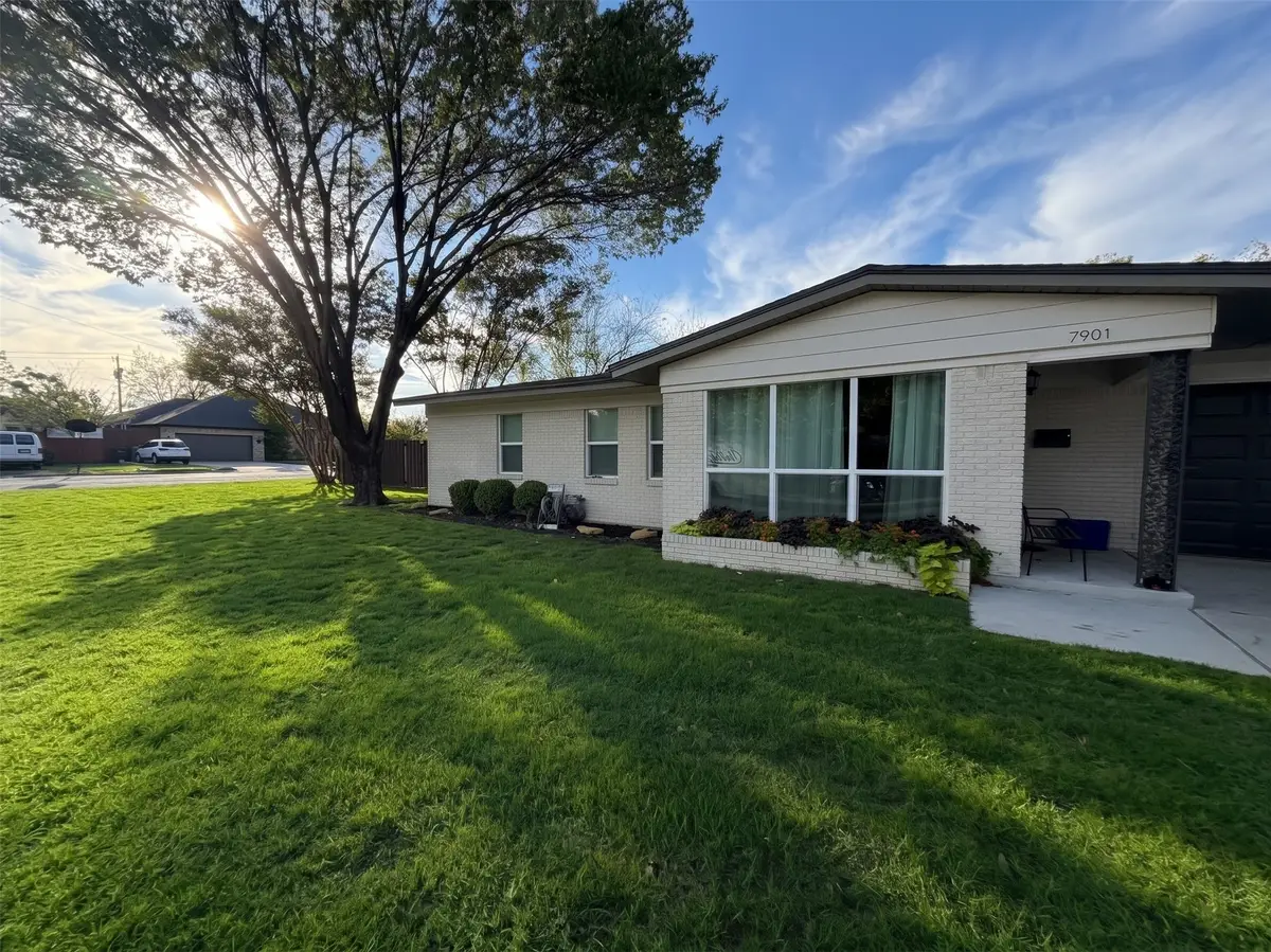 7901 Laura Street, North Richland Hills, TX 76180 - #1